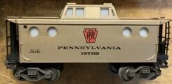 Lionel 6-19702 O Gauge Porthole Caboose Pennsylvania Railroad PRR Mint Series - NOS
