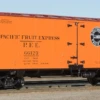 ScaleTrains Kit Classics 1259 40' Steel Reefer SP/UP PFE 67412 -Lionel Store scaletrains kit classics 1259 40 steel reefer sp up pfe 67412