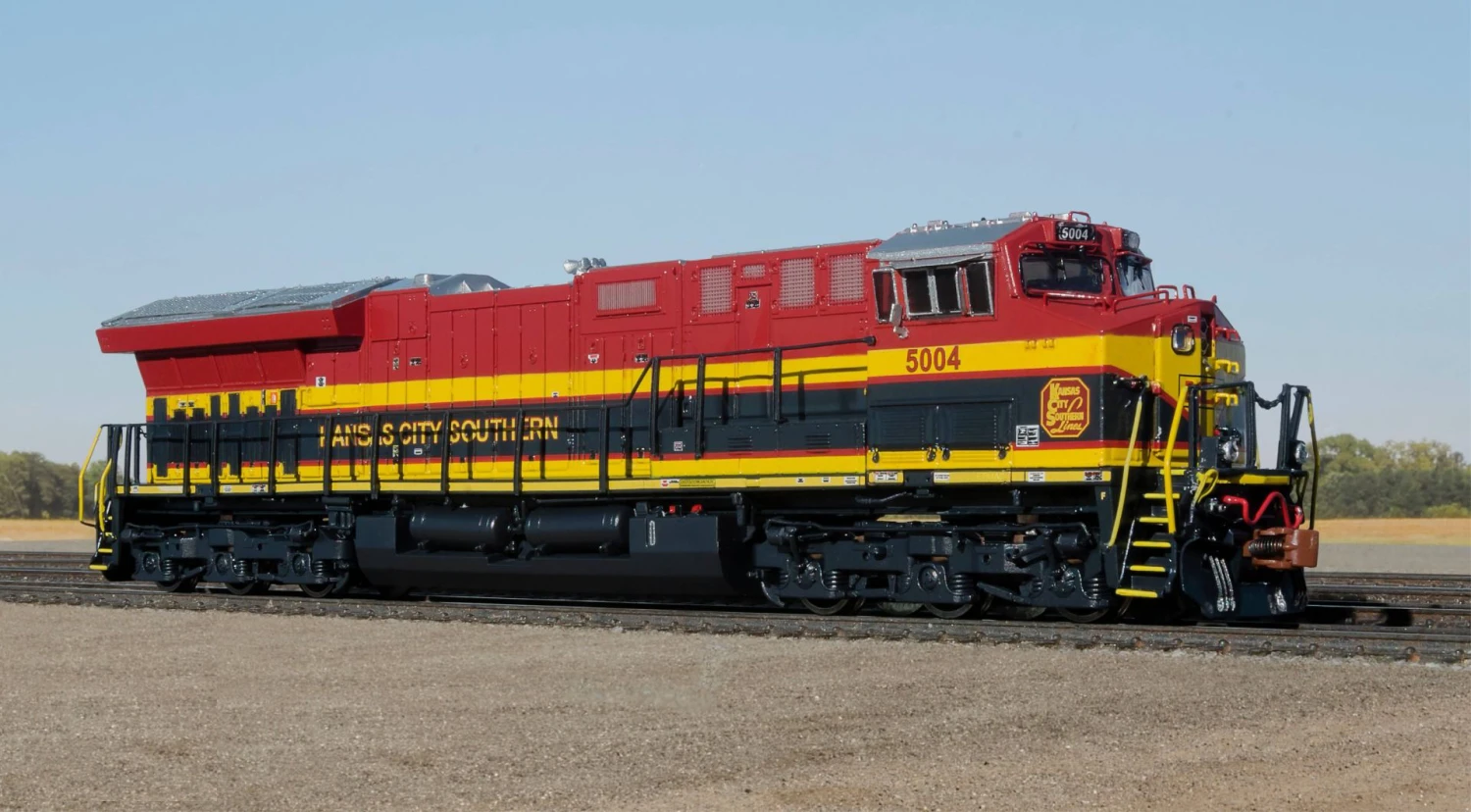 ScaleTrains Rivet 33656 N Scale GE ET44 Tier 4 Diesel "Southern Belle" KCS 5021 DCC & Sound 3 ScaleTrains Rivet 33656 N Scale GE ET44 Tier 4 Diesel "Southern Belle" KCS 5021 DCC & Sound