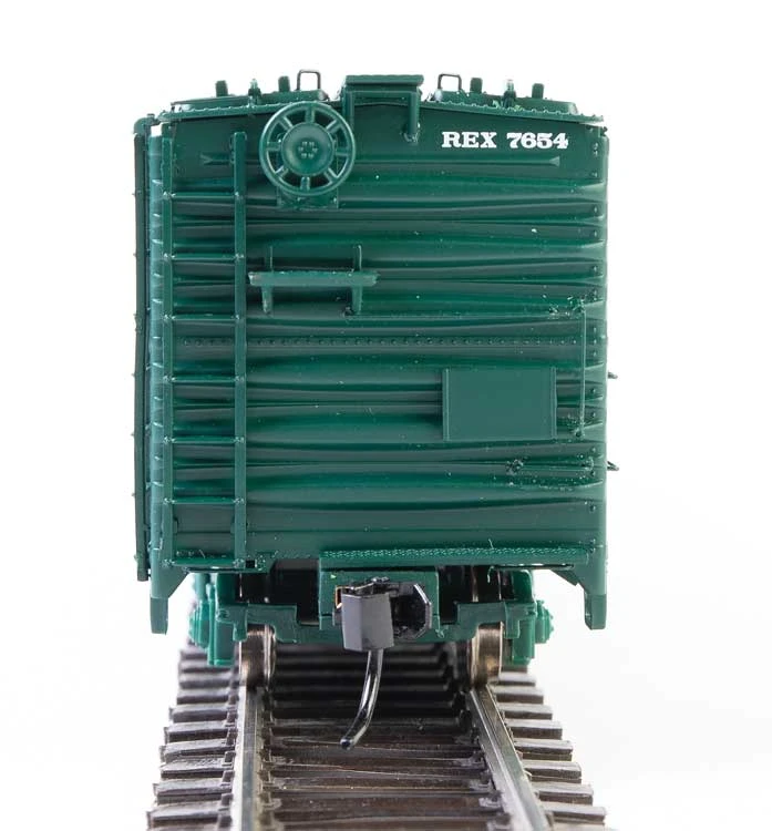 Walthers Proto 920-17316 HO Scale 50' Express Reefer Railway Express "Early" REX 7654 4 Walthers Proto 920-17316 HO Scale 50' Express Reefer Railway Express "Early" REX 7654 - Image 2
